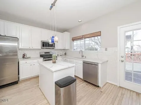 5513 Glencree Court Raleigh NC 27612