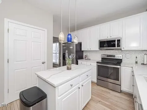 5513 Glencree Court Raleigh NC 27612