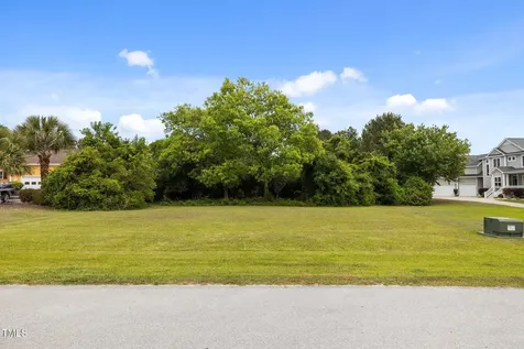 121 Fawn Creek Court Cedar Point NC 28584