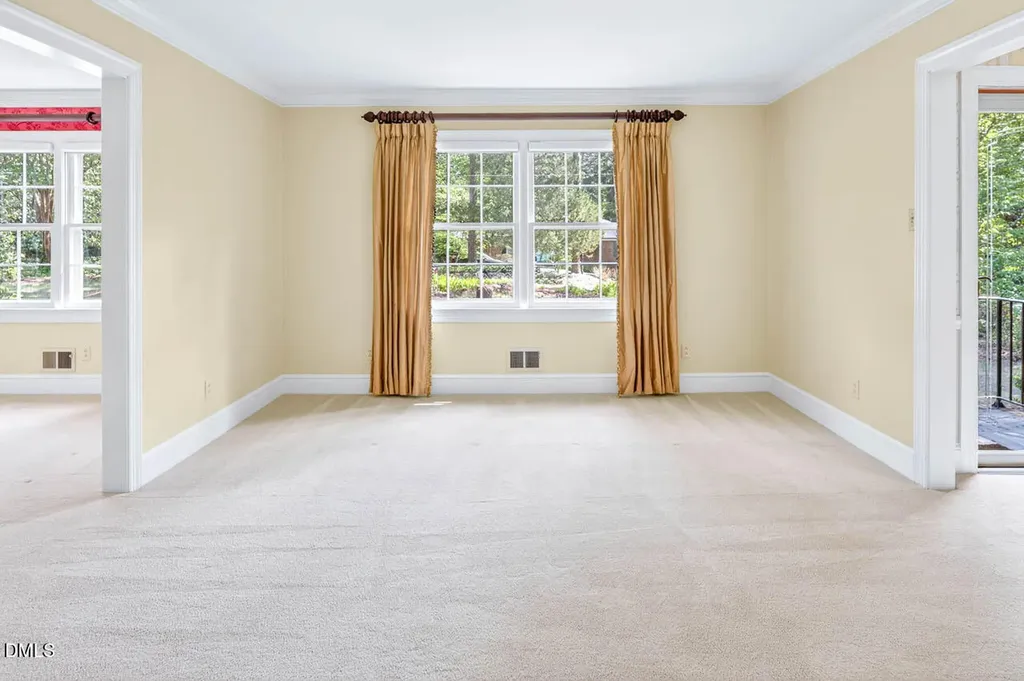 3007 Charwood Place Raleigh NC 27612