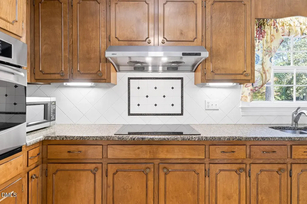 3007 Charwood Place Raleigh NC 27612