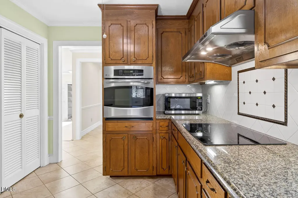 3007 Charwood Place Raleigh NC 27612