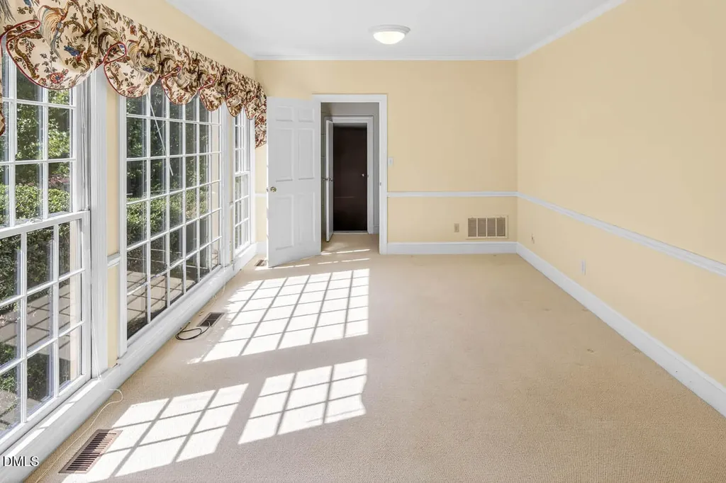 3007 Charwood Place Raleigh NC 27612