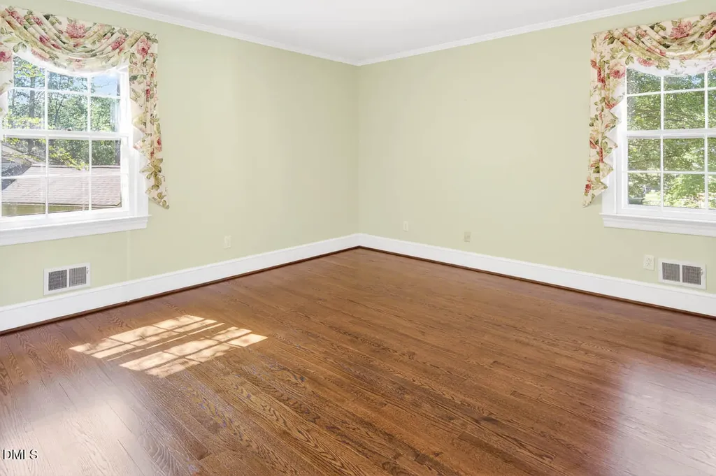 3007 Charwood Place Raleigh NC 27612