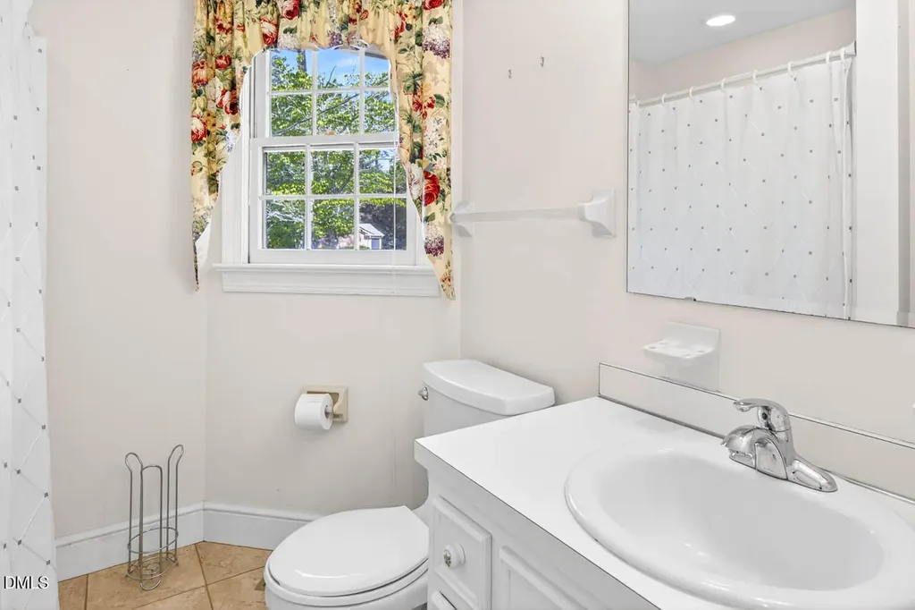 3007 Charwood Place Raleigh NC 27612