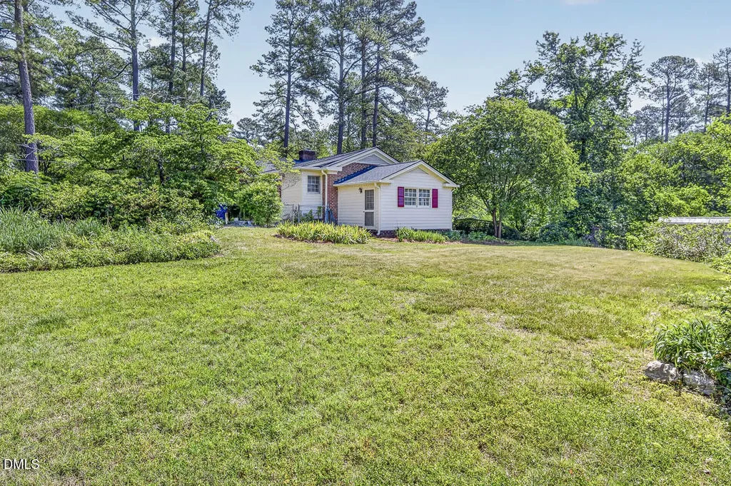 3007 Charwood Place Raleigh NC 27612
