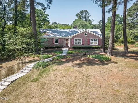 3007 Charwood Place Raleigh NC 27612