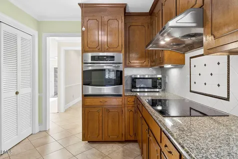 3007 Charwood Place Raleigh NC 27612