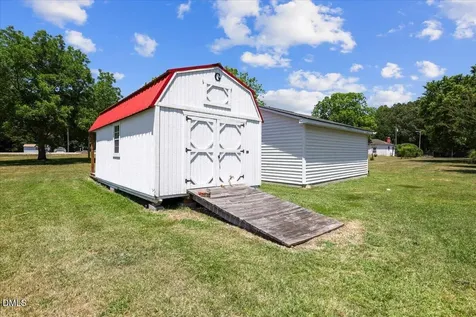 3375 Old White Oak Road Nashville NC 27856