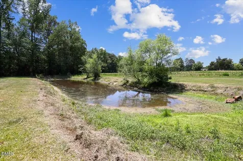 3375 Old White Oak Road Nashville NC 27856