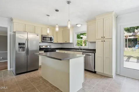 408 Lakeside Drive Garner NC 27529