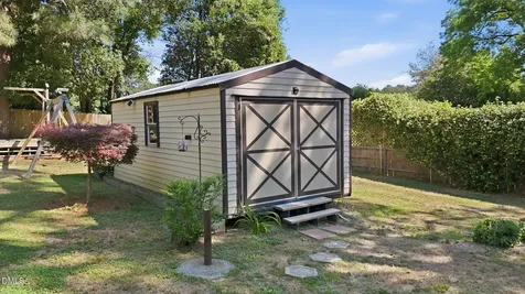 408 Lakeside Drive Garner NC 27529