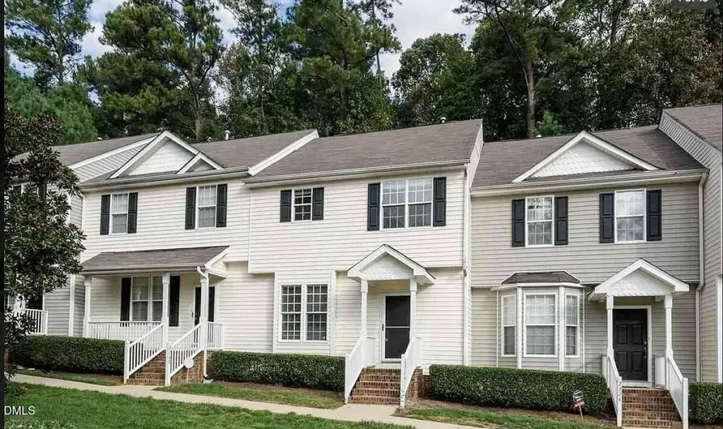 2226 Trailwood Valley Circle Raleigh NC 27603