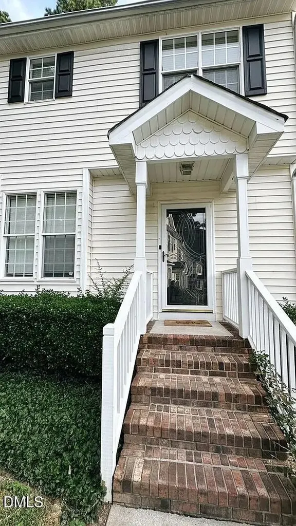 2226 Trailwood Valley Circle Raleigh NC 27603