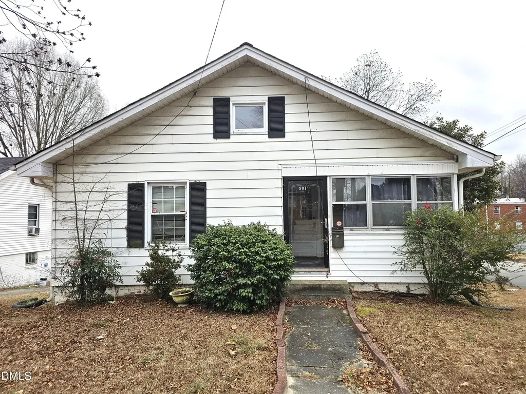 901 Grace Avenue Burlington NC 27217