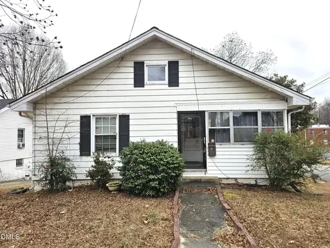 901 Grace Avenue Burlington NC 27217