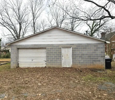 901 Grace Avenue Burlington NC 27217