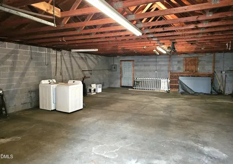 901 Grace Avenue Burlington NC 27217