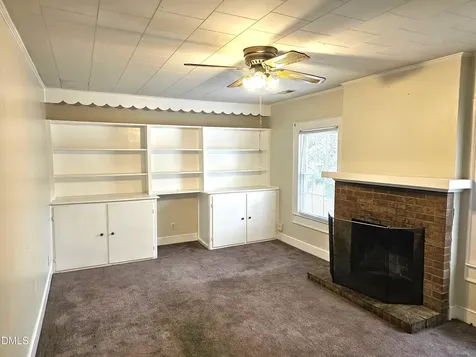 901 Grace Avenue Burlington NC 27217
