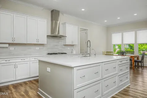 1612 Henley View Place Apex NC 27523