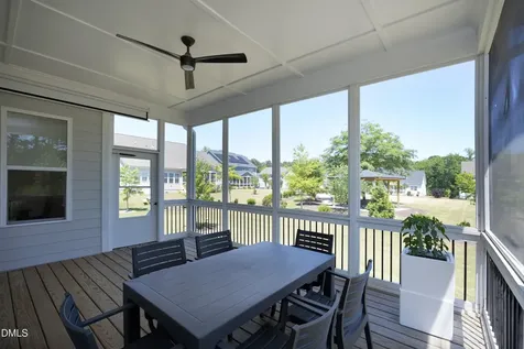 1612 Henley View Place Apex NC 27523