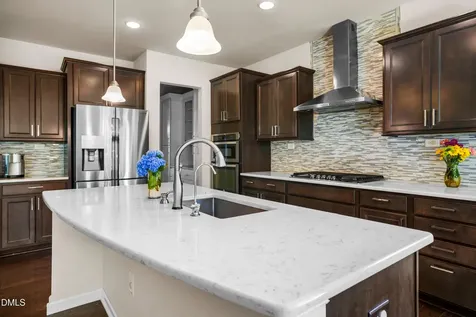 2456 Emily Brook Way Apex NC 27523