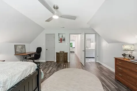 1940 Arbor Drive Burlington NC 27215