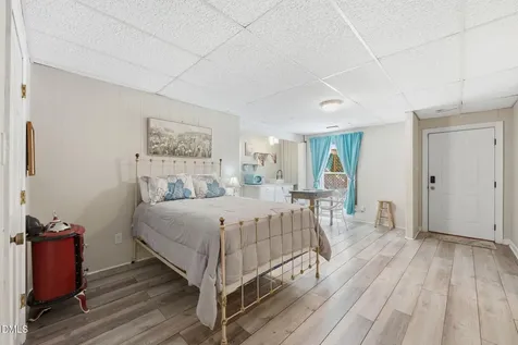 1940 Arbor Drive Burlington NC 27215