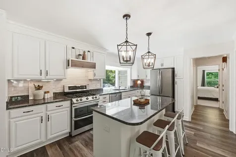 1940 Arbor Drive Burlington NC 27215