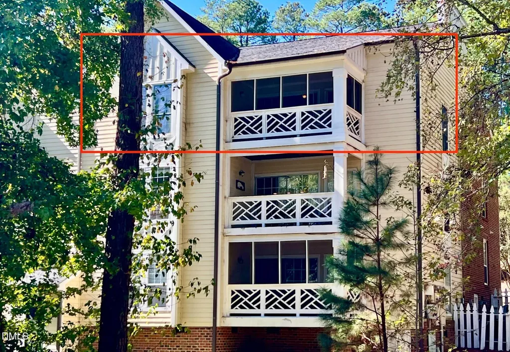 1010 Kingswood Drive Chapel Hill NC 27517