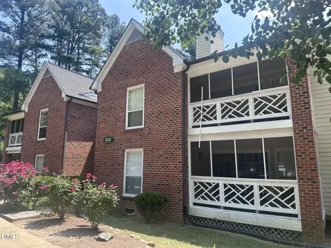 1010 Kingswood Drive Chapel Hill NC 27517
