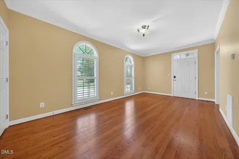 5523 Linkside Court Fuquay Varina NC 27526