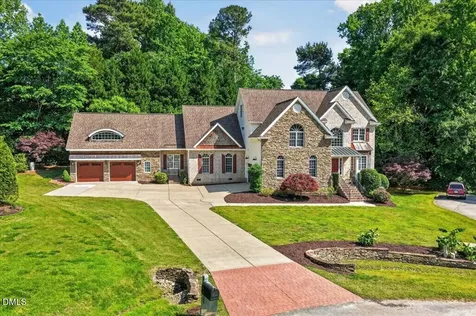 5523 Linkside Court Fuquay Varina NC 27526