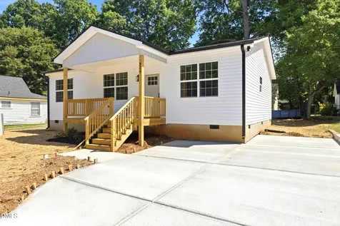 924 E Davis Street Burlington NC 27215
