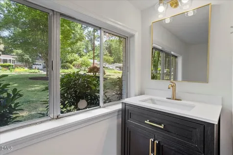 908 Tanglewood Drive Cary NC 27511