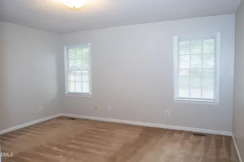 1345 Butterwood Circle Fayetteville NC 28314