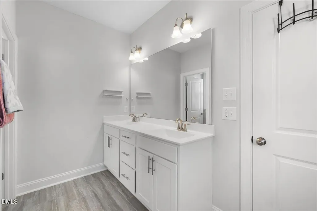 6413 Archwood Avenue Raleigh NC 27616