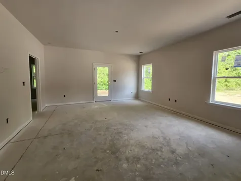 1673 Elk Run Drive Fayetteville NC 28312