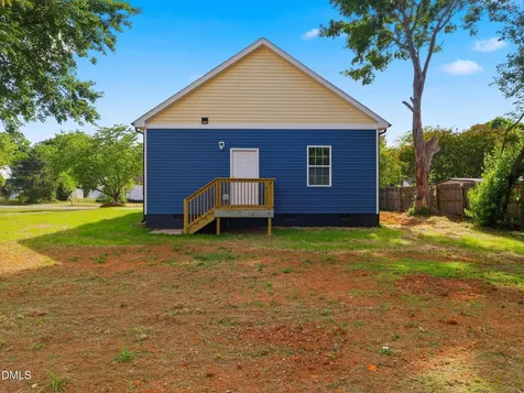 710 Avon Avenue Burlington NC 27215