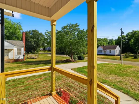 710 Avon Avenue Burlington NC 27215