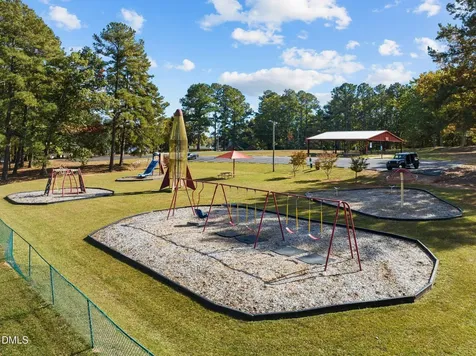 138 Ottawa Drive Louisburg NC 27549