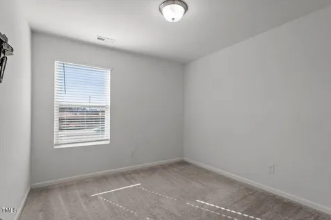 1018 Salt Glaze Lane Cary NC 27519