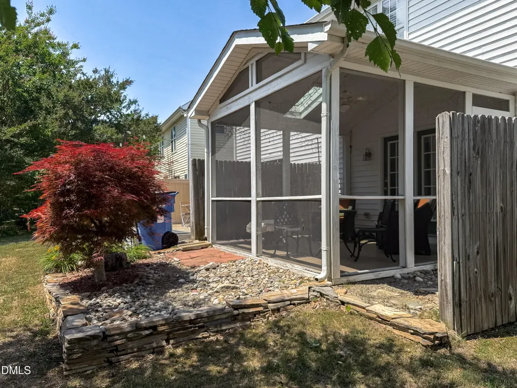 2017 Thornblade Drive Raleigh NC 27604