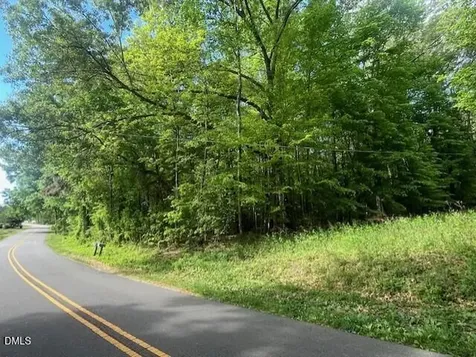 205 & 210 W Hill Avenue N Hillsborough NC 27278