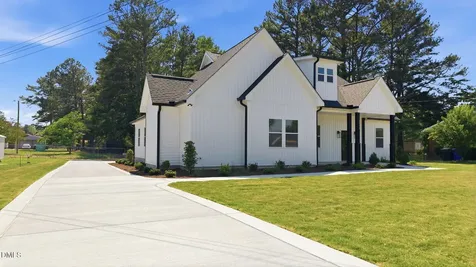 2212 M L King Jr Parkway SE Wilson NC 27893