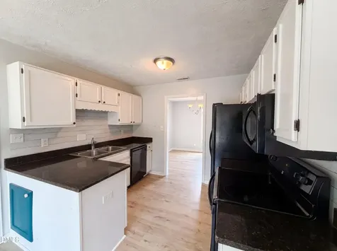 441 Riverwind Drive Spring Lake NC 28390