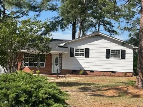 830 Dinmont Circle Fayetteville NC 28306