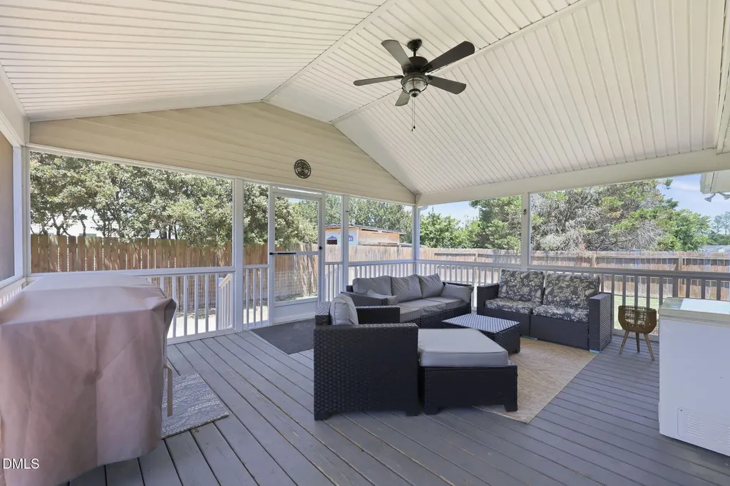 114 S Wynbrooke Lane Selma NC 27576