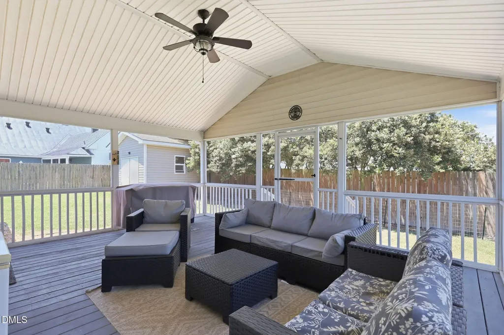114 S Wynbrooke Lane Selma NC 27576