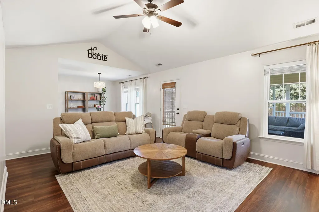 114 S Wynbrooke Lane Selma NC 27576